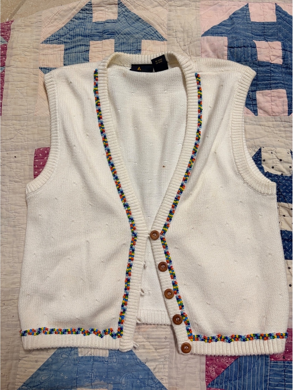 Vintage Liz Sport Beaded Knit Sweater Vest Size Petite / 90s Y2K Indie Coquette